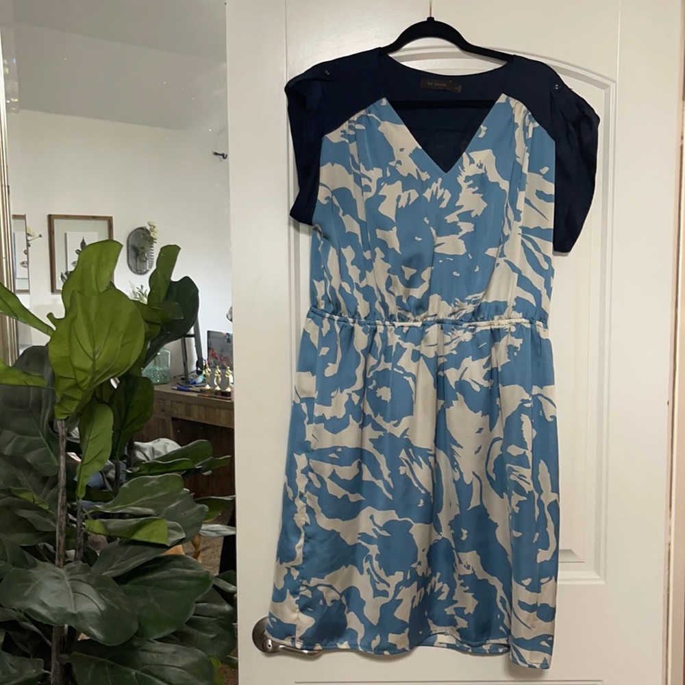 Size XL super cute limited dress